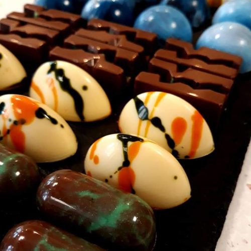 IMG-a8624040321eb851bd01cd19b25d6ecc-V